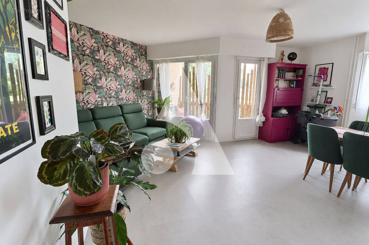 Appartement à ERAGNY