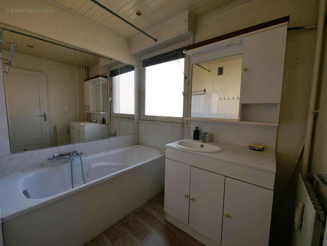 Appartement à QUINTAL