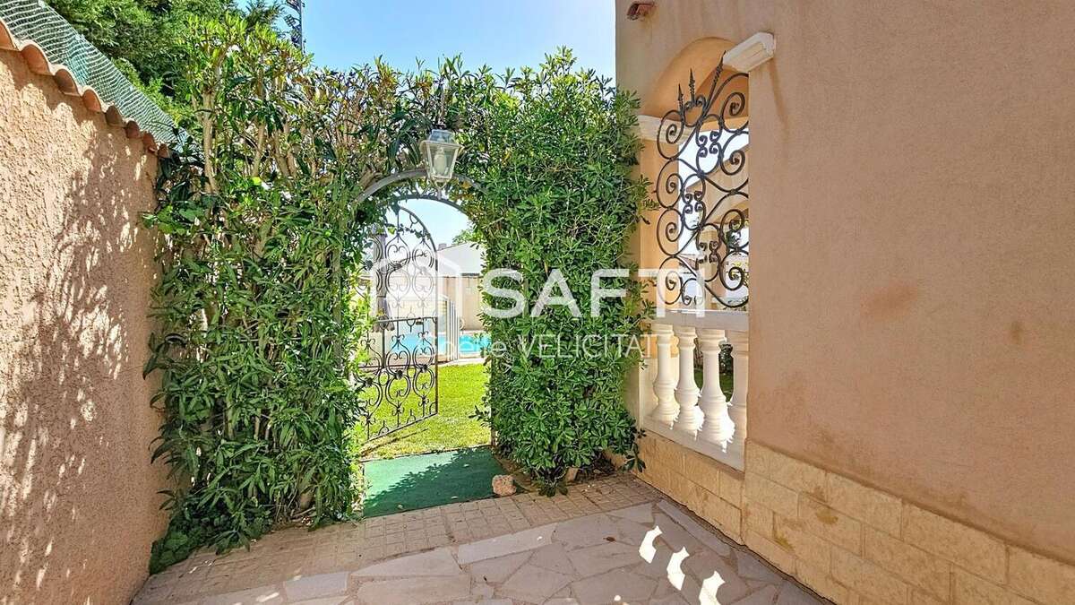 Photo 3 - Maison à MARSEILLE-13E