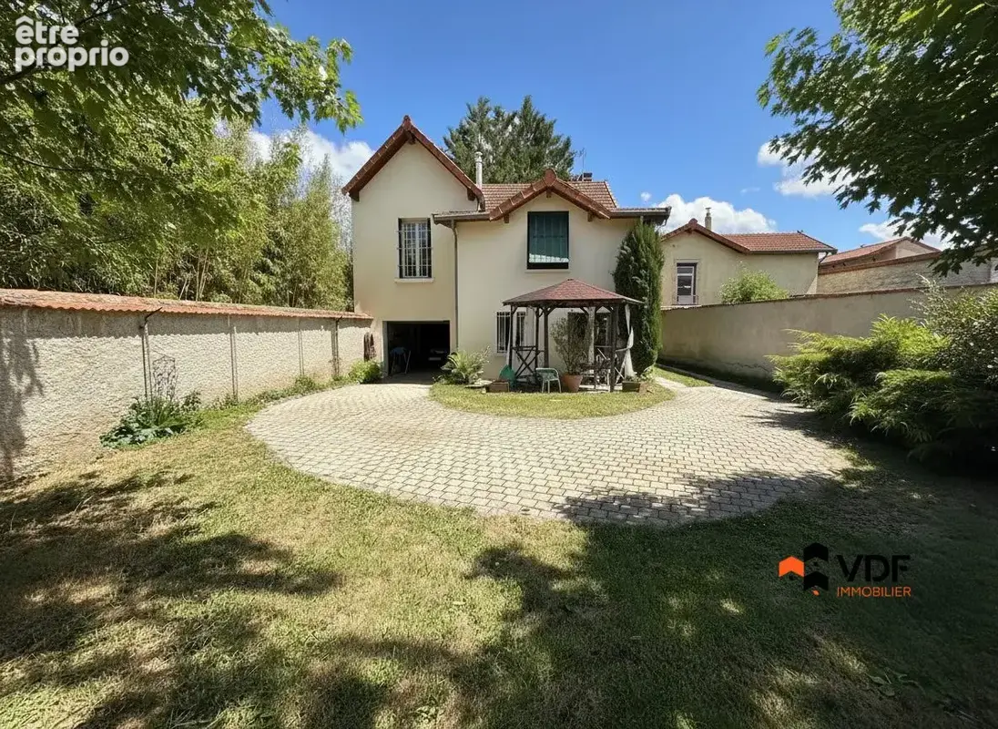 Photo Maison à Roanne au prix de 229 000€