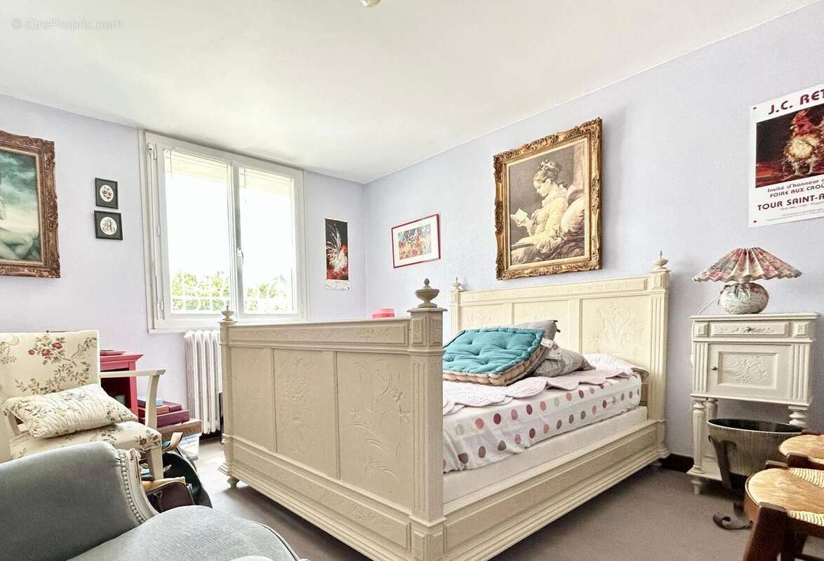 Maison 125 m² à Trelaze  - photo 8