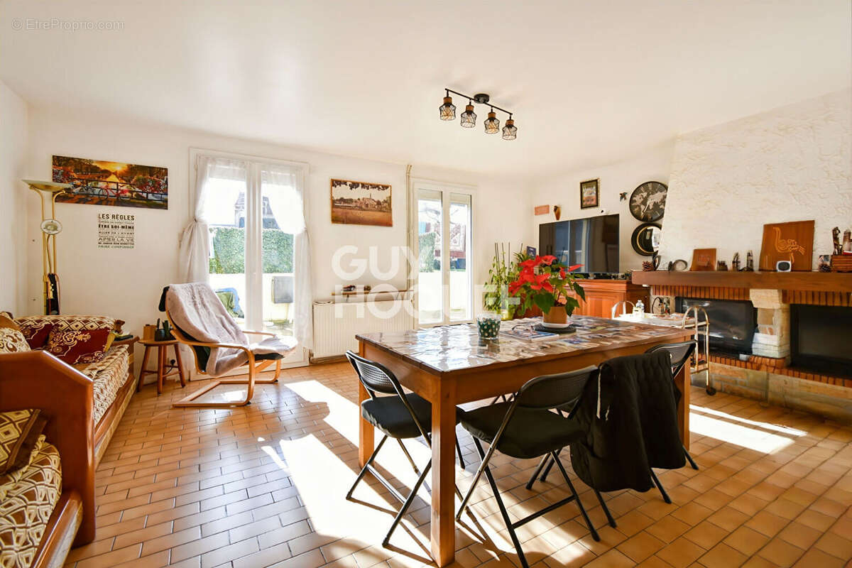 Maison à SOIGNOLLES-EN-BRIE