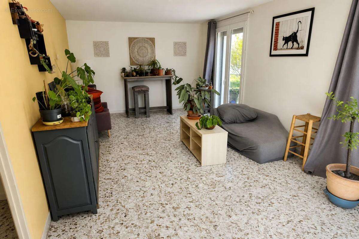 Maison à BLAN