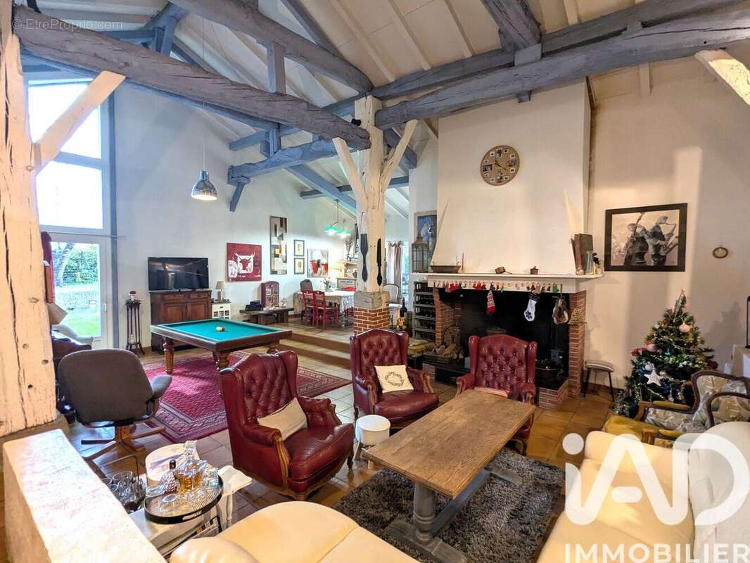 Photo 3 - Maison à SAINT-GEOURS-DE-MAREMNE