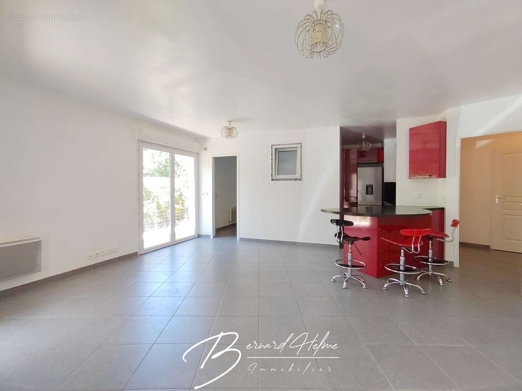 Appartement à MARSEILLE-9E