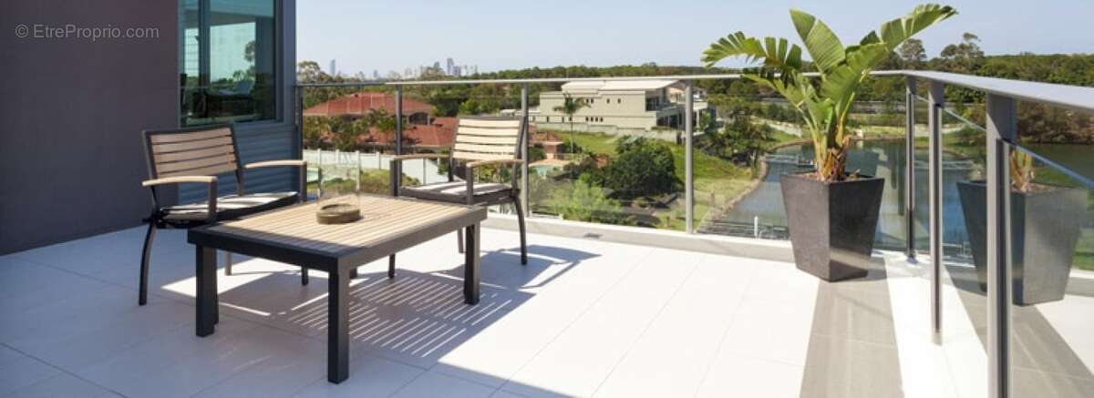 Appartement à RUEIL-MALMAISON