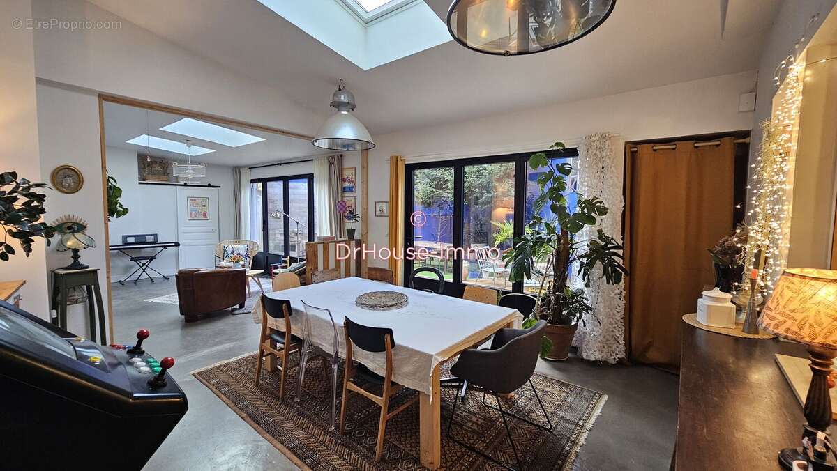 Maison 232 m² à Le Mans  - photo 21