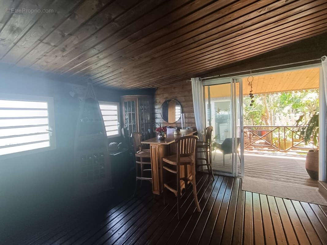 Maison à PETITE-ILE