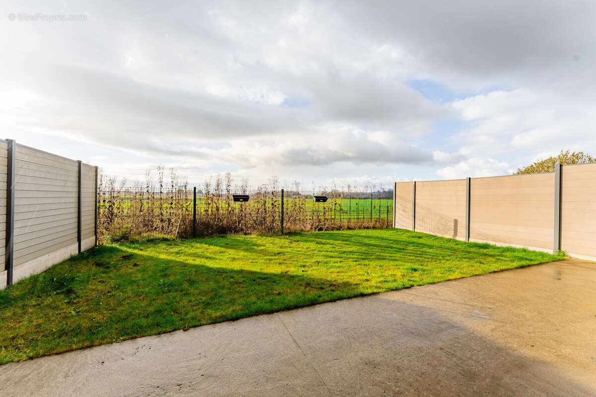 Maison à ANNOEULLIN