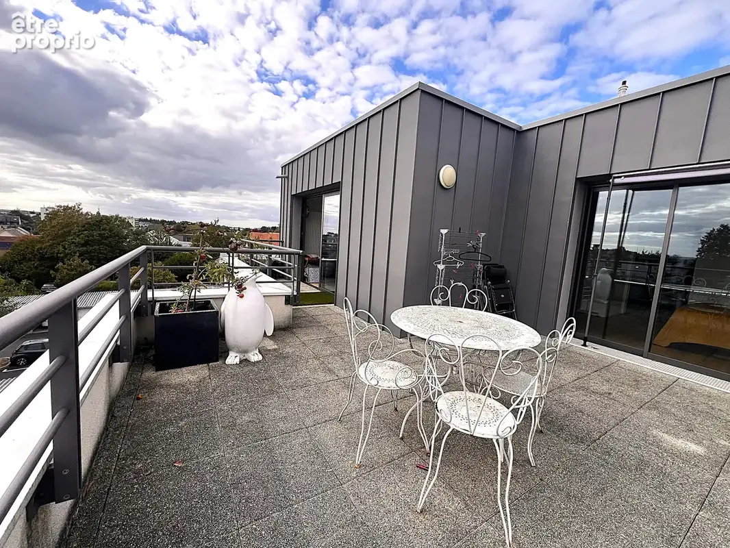 Appartement en duplex de 112m2 PMR de 3 chambres et 2 terrasses à Tours avec garage double boxé - photo 10