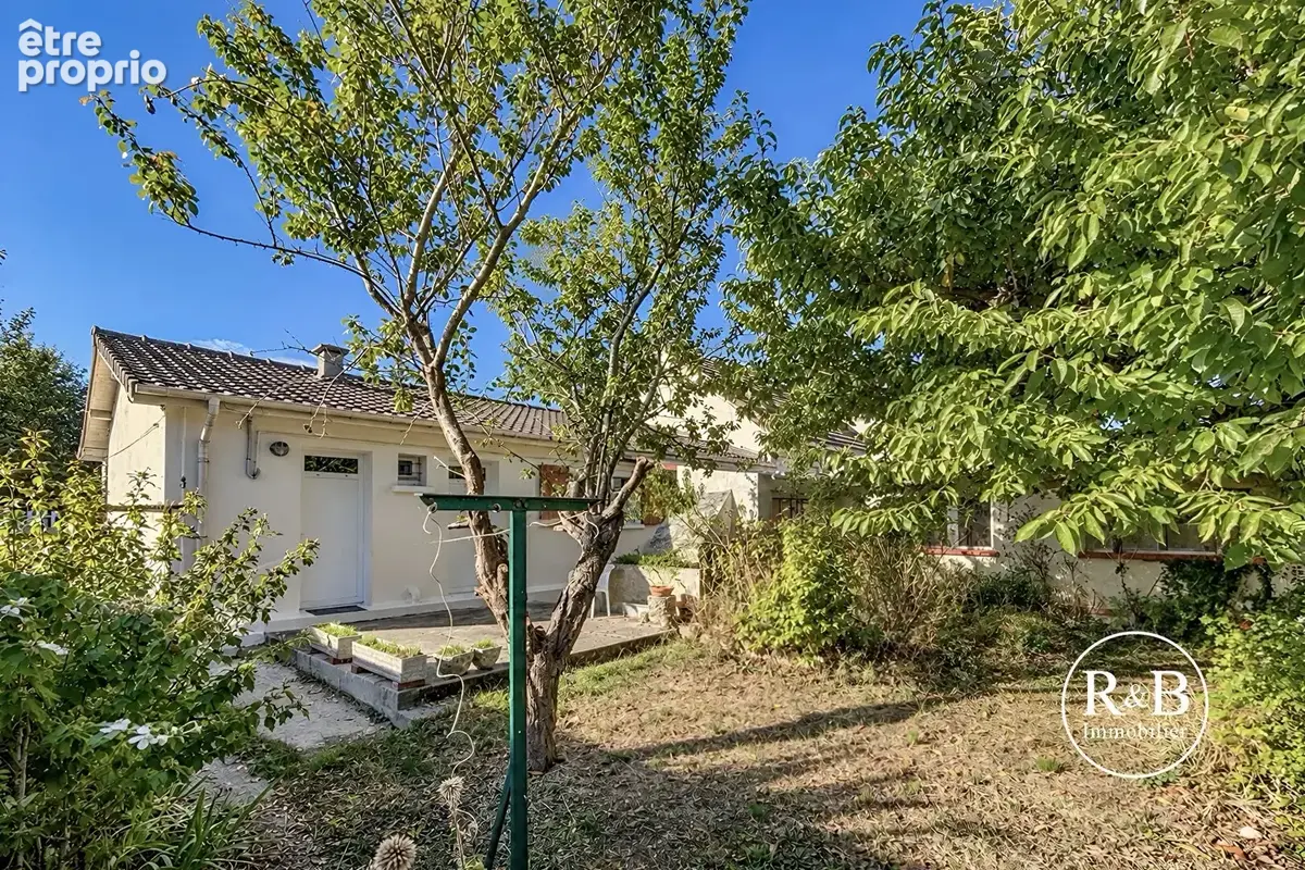 Maison Les Clayes Sous Bois 4 pièce(s) 65.70 m2 - photo 10