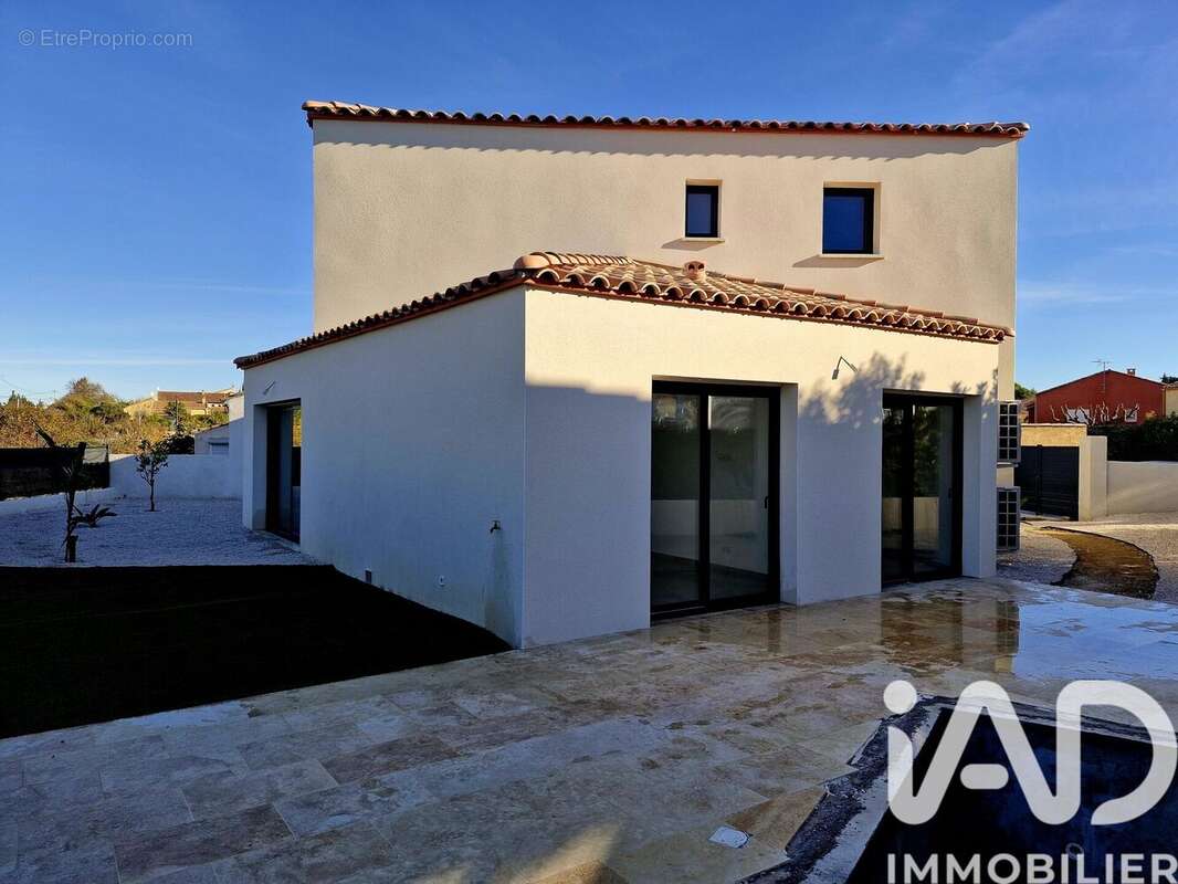 Photo 2 - Maison à NISSAN-LEZ-ENSERUNE