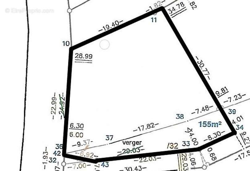 Terrain à SAINT-BERNARD