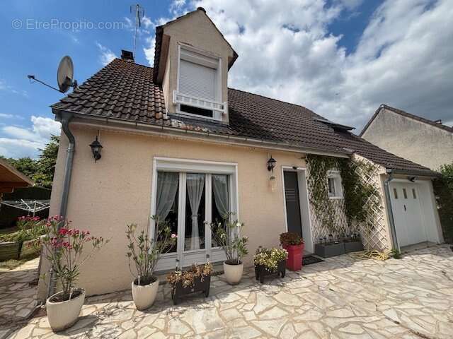 Maison 92 m² à Ozoir-La-Ferriere  - photo 15