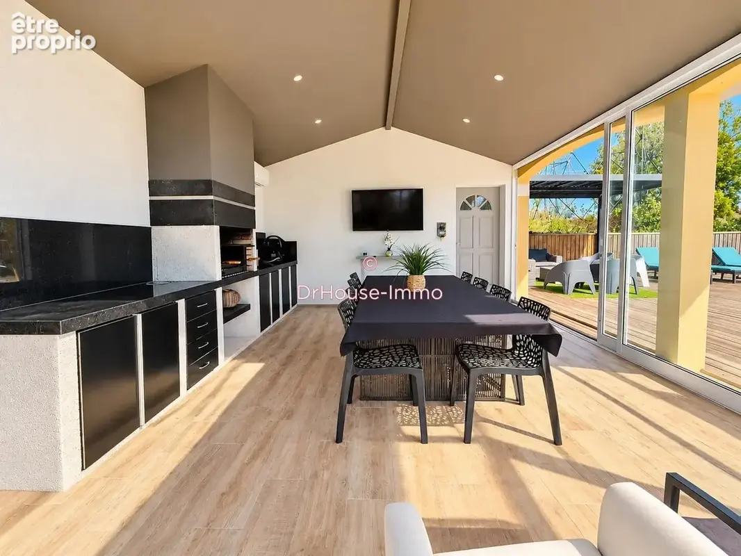 Maison 6 pièces 185 m² à vendre à Saint-Vincent-De-Paul (33440) - photo 7