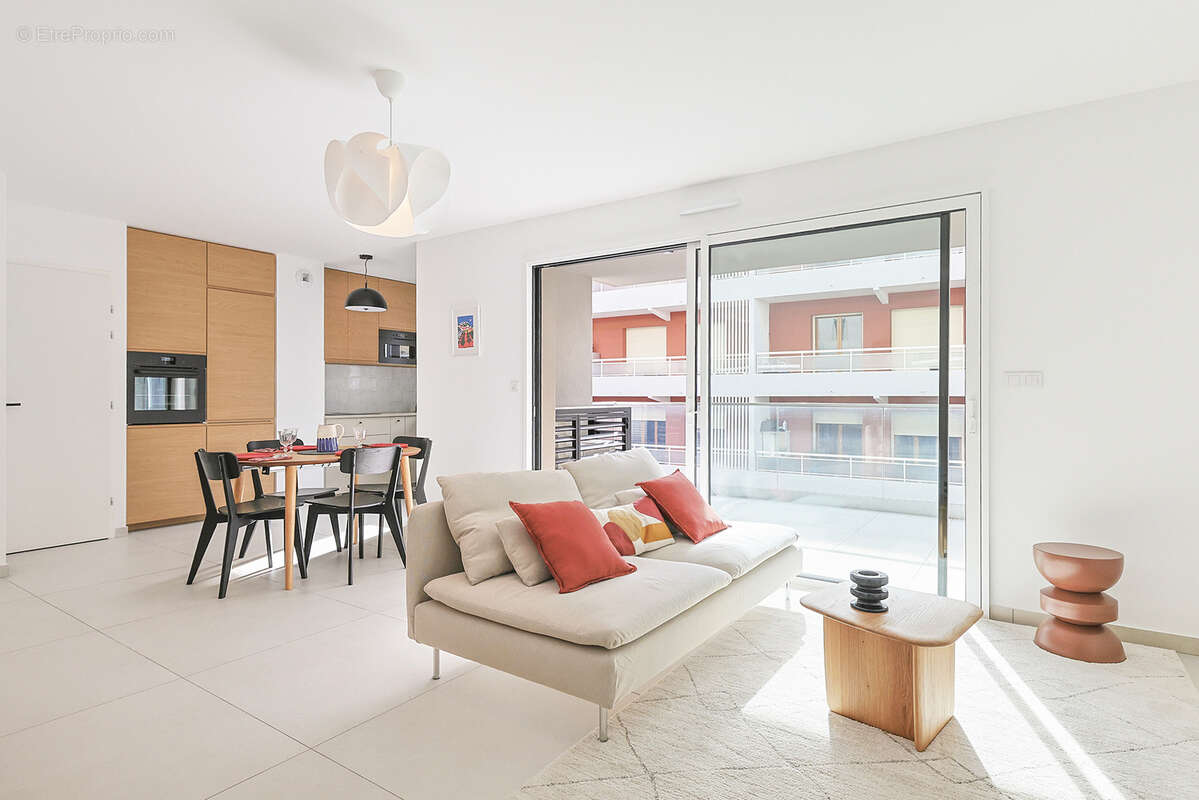 Appartement à HYERES