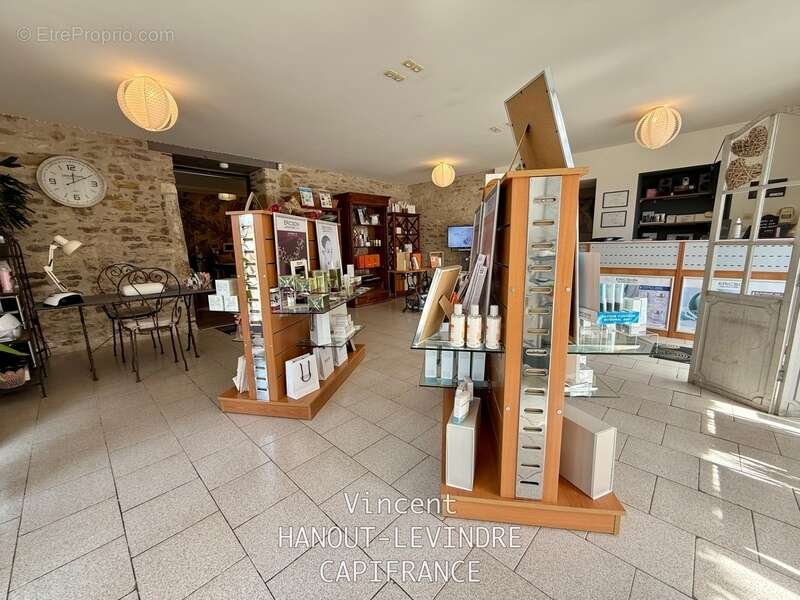 Commerce à TALMONT-SAINT-HILAIRE