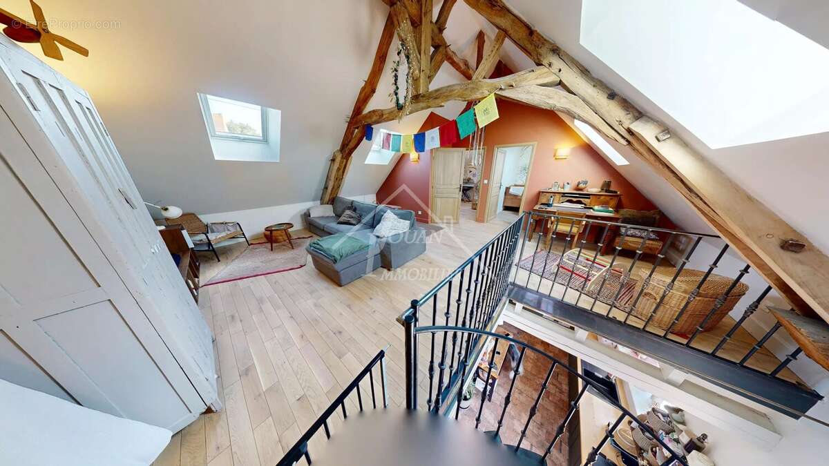 Maison coup de cœur avec vue imprenable sur l’Abbaye de Chantelle - photo 17