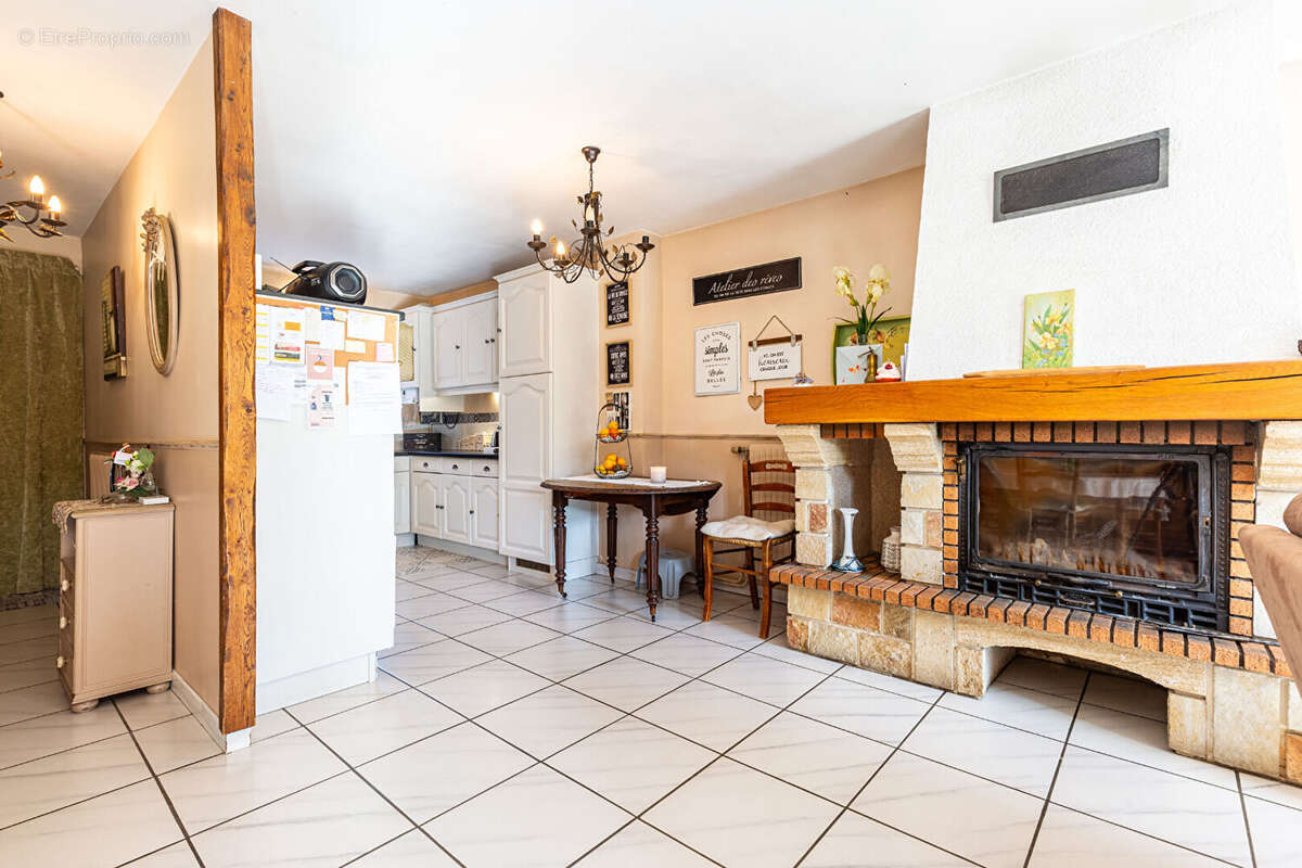 Maison à POISY