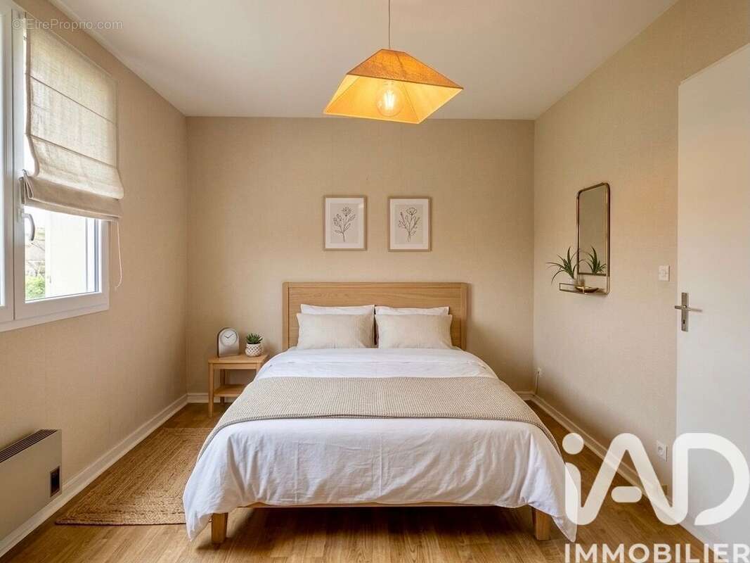 Photo 8 - Maison à SAINT-JEAN-BONNEFONDS