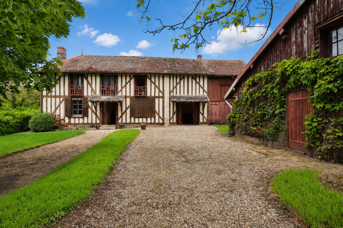 Maison à LESMONT