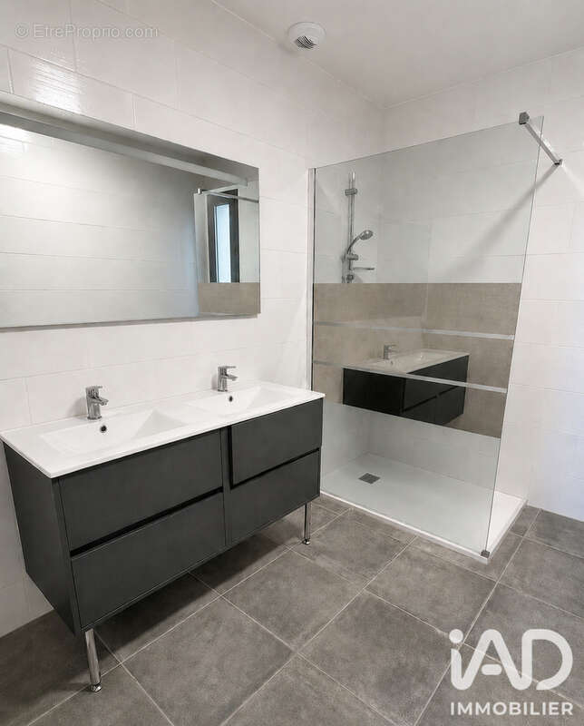 Maison 157 m² à Montpon-Menesterol  - photo 9
