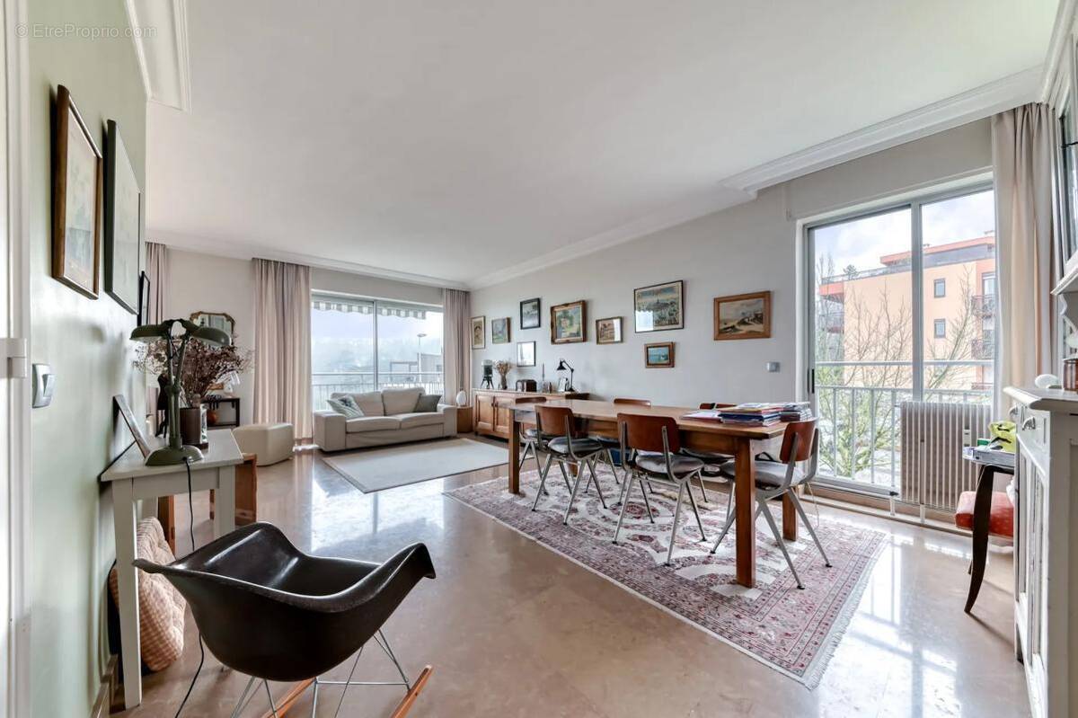 Appartement à CALUIRE-ET-CUIRE