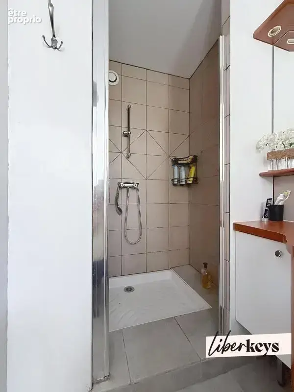 Maison Familiale T6 de 183 m2 situé à Ruaudin dans un quartier résidentiel - photo 15