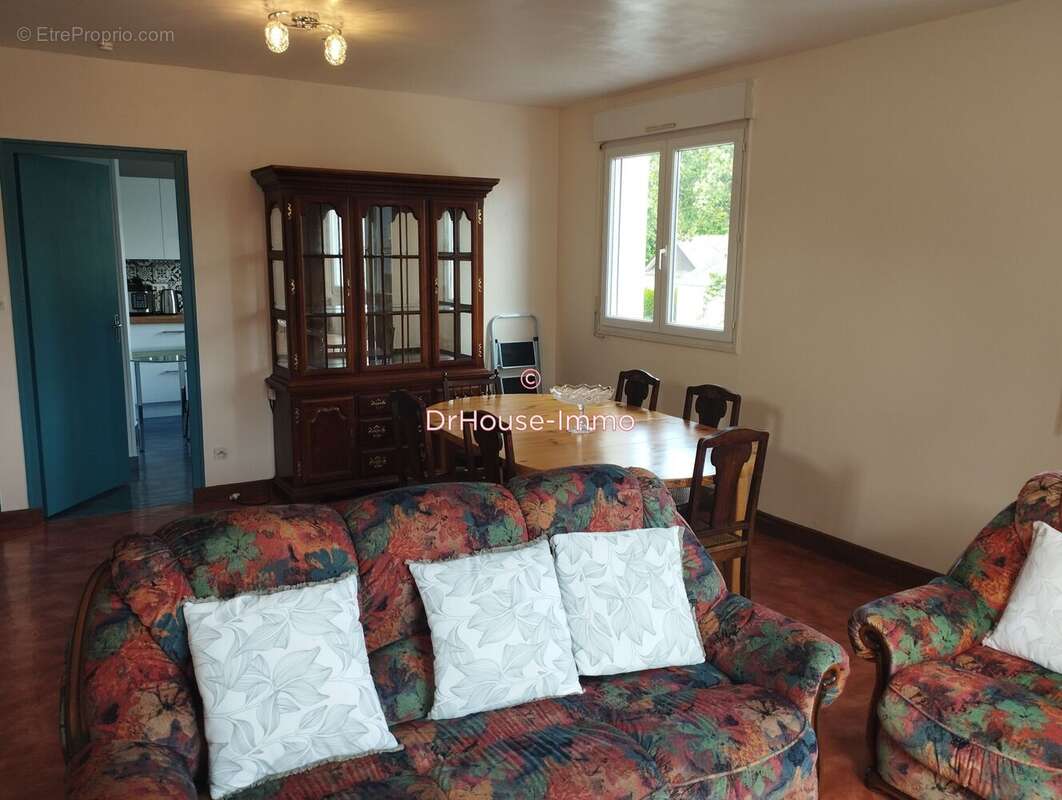 Appartement à SAINT-LOUP-DU-GAST