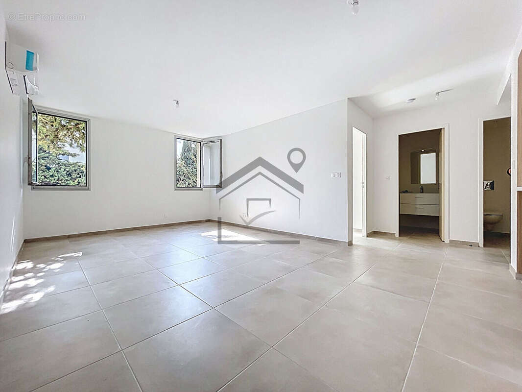 Appartement à MARIGNANE
