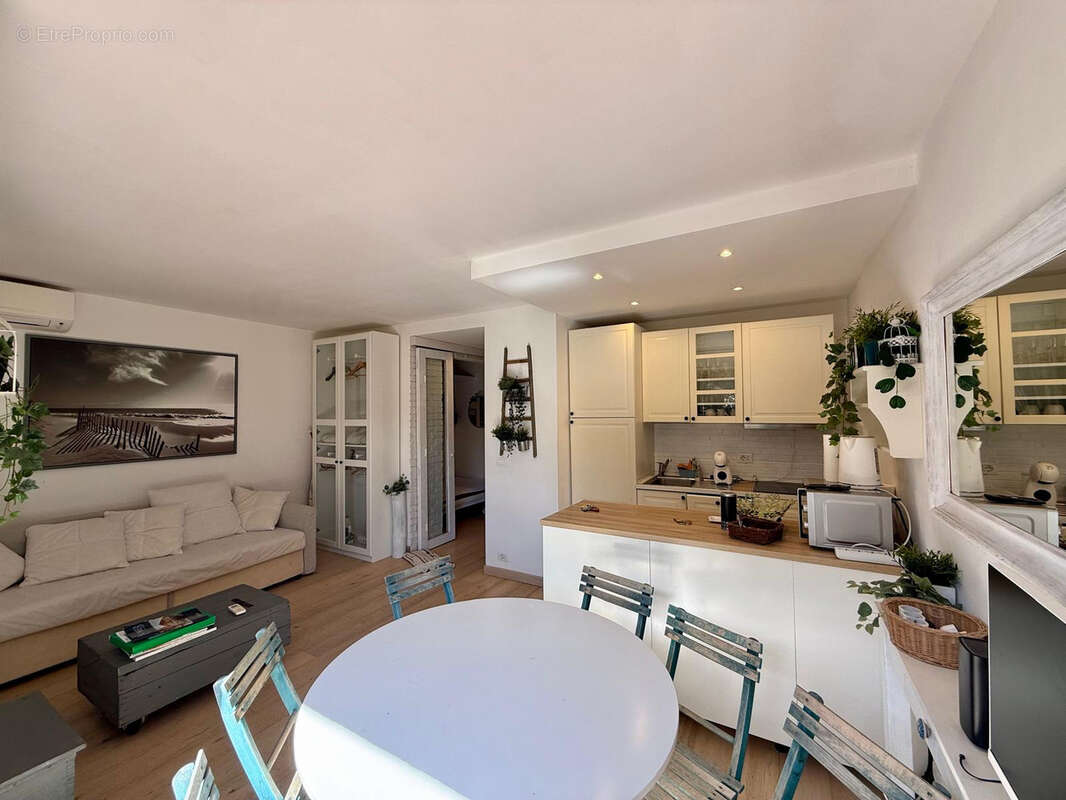 Appartement à SAINT-TROPEZ