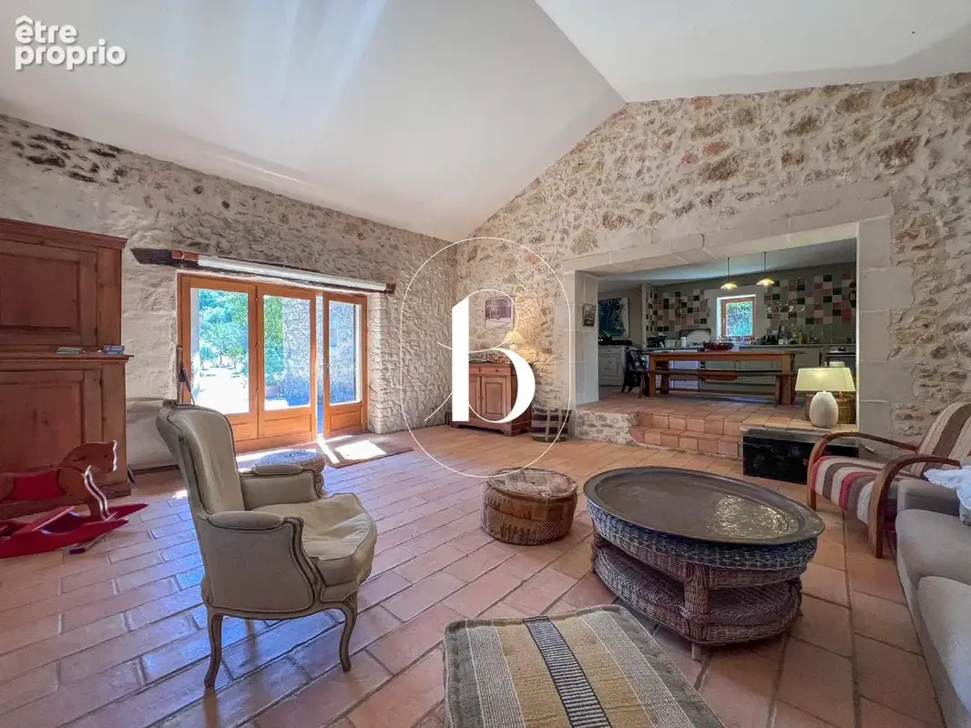 Maison 6 pièces 150 m² à vendre à Barjac (30430) - photo 3