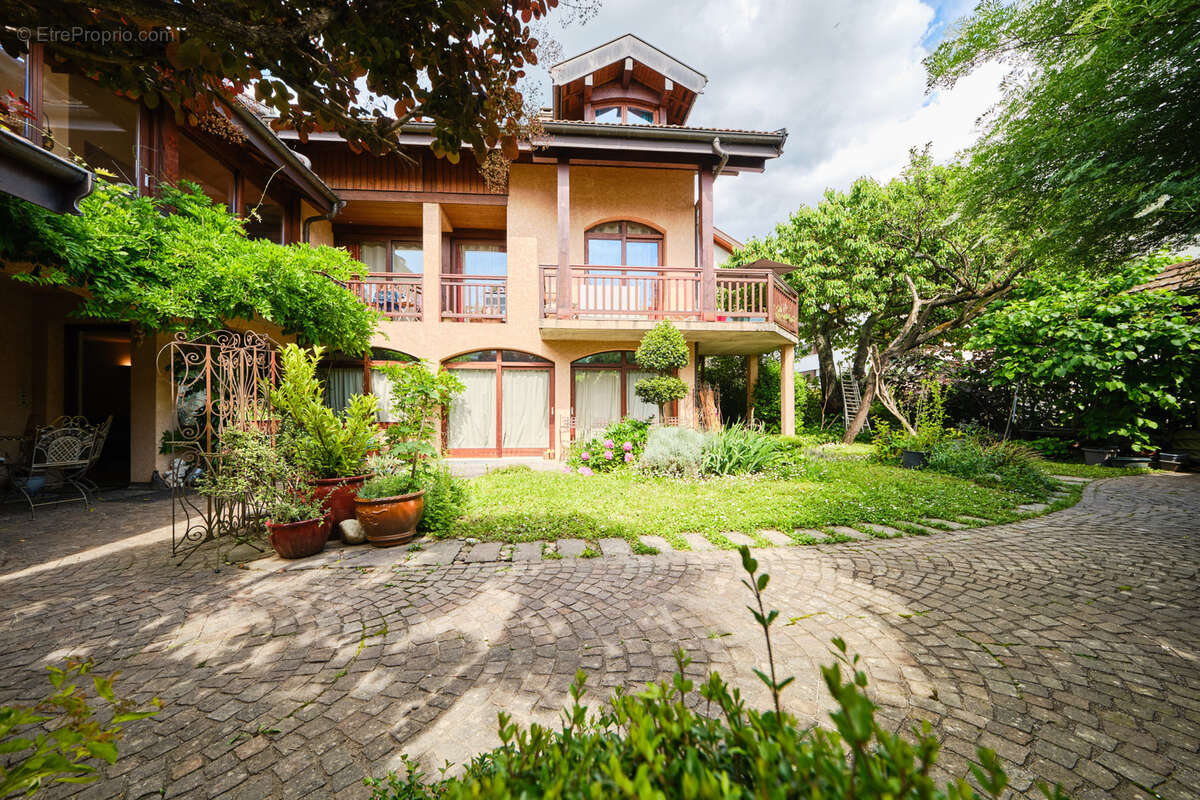Maison à ANNECY-LE-VIEUX