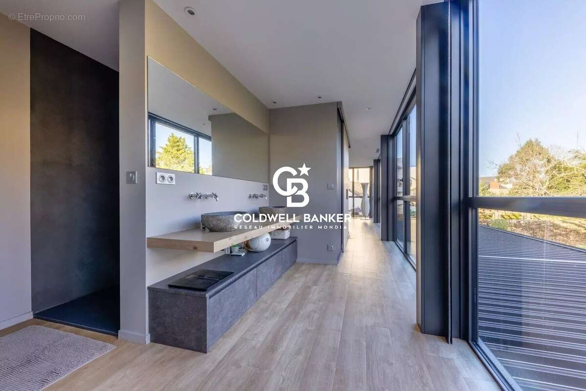 Nantes centre - maison contemporaine 283 m² - photo 24