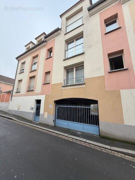 Maison à ETAMPES