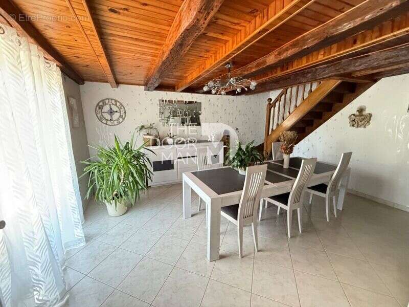 Maison 52000 - photo 8
