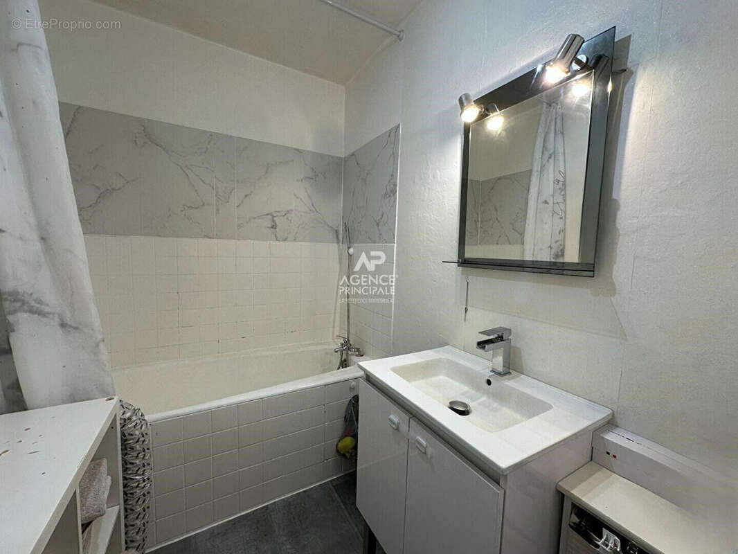 Appartement à CHAVILLE