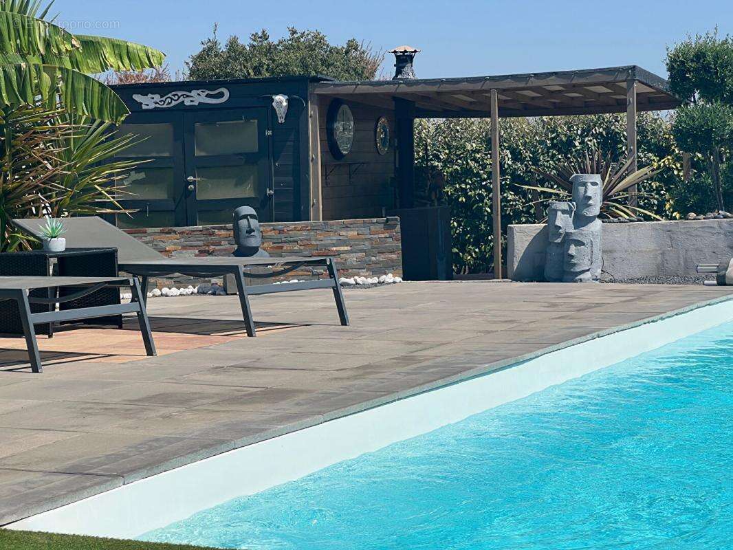 Maison à ADISSAN