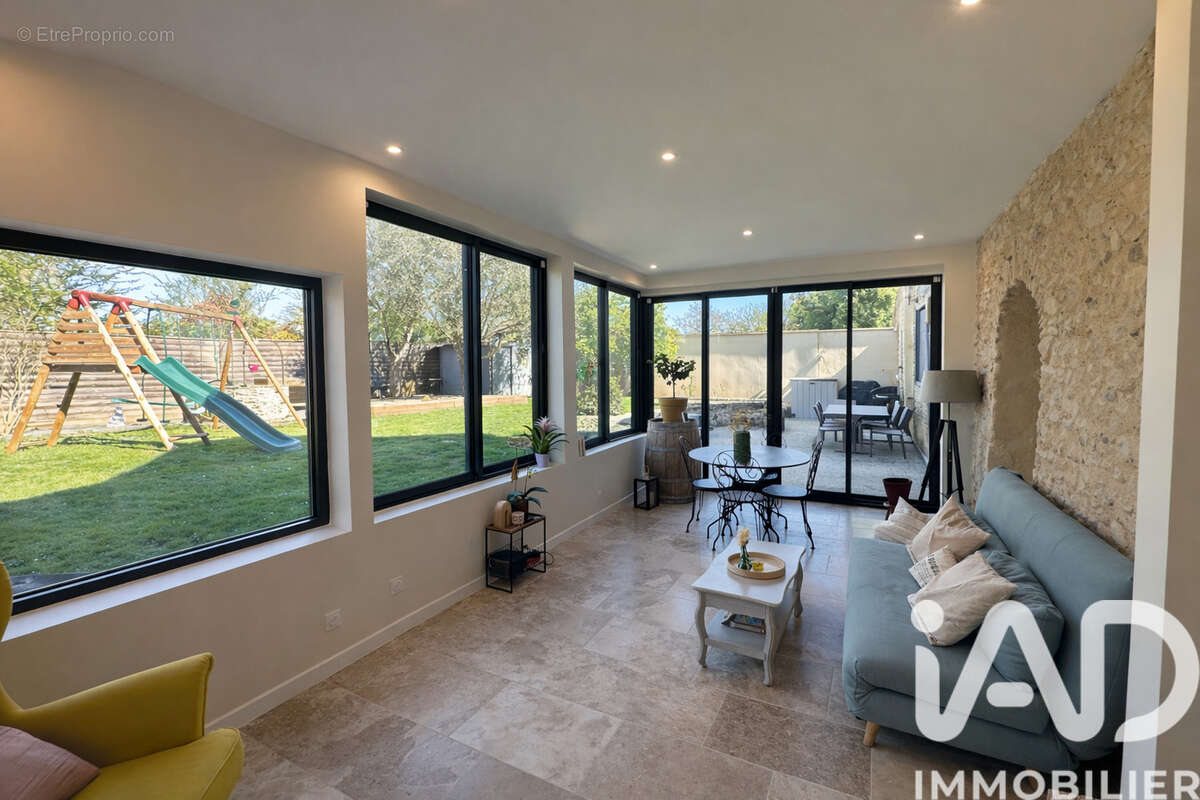 Photo 7 - Maison à HOUDAN