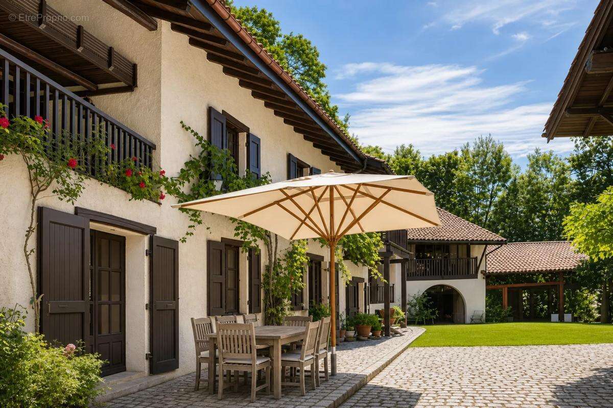 Propriété familiale avec espace bien-être et 8 600 m² de nature - photo 3