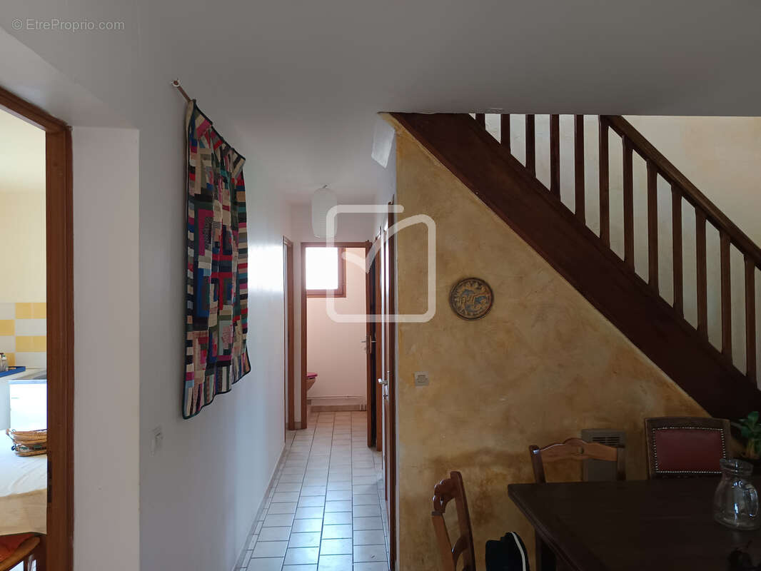 Maison à VILLENEUVE-DE-BERG