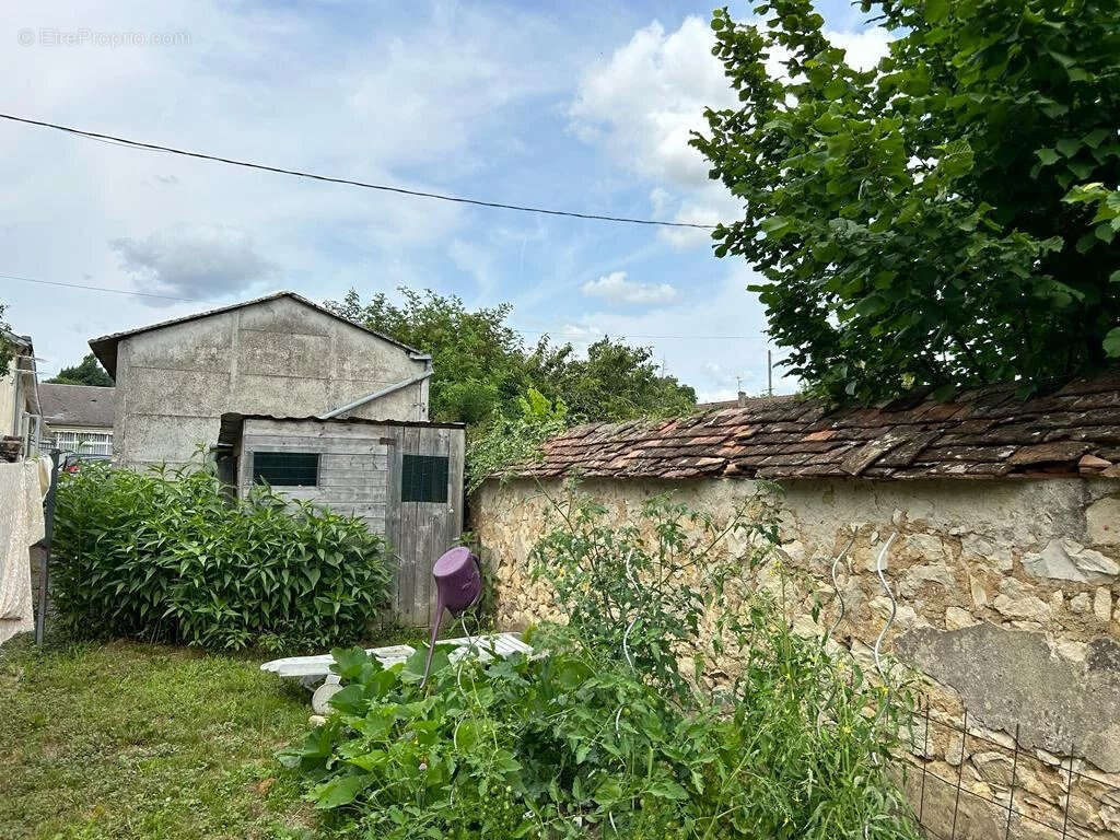 Maison à SAINT-GAULTIER