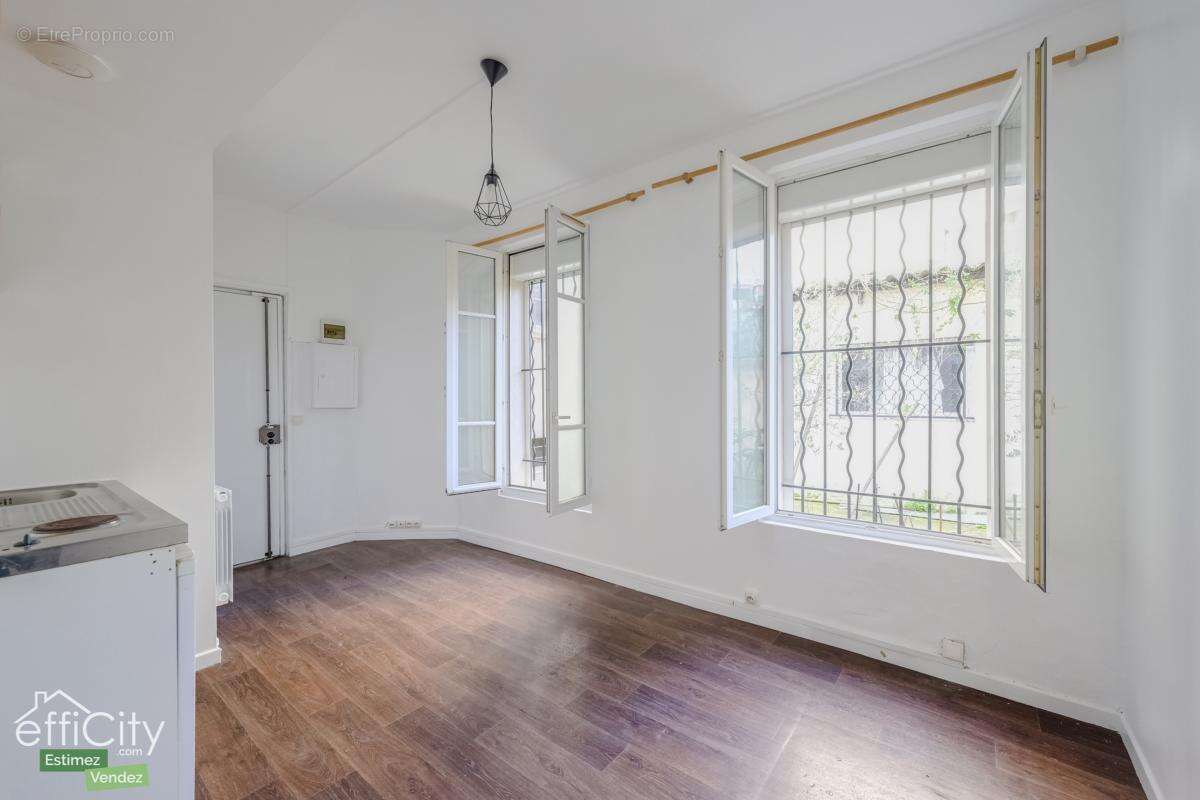 Appartement à SAINT-DENIS