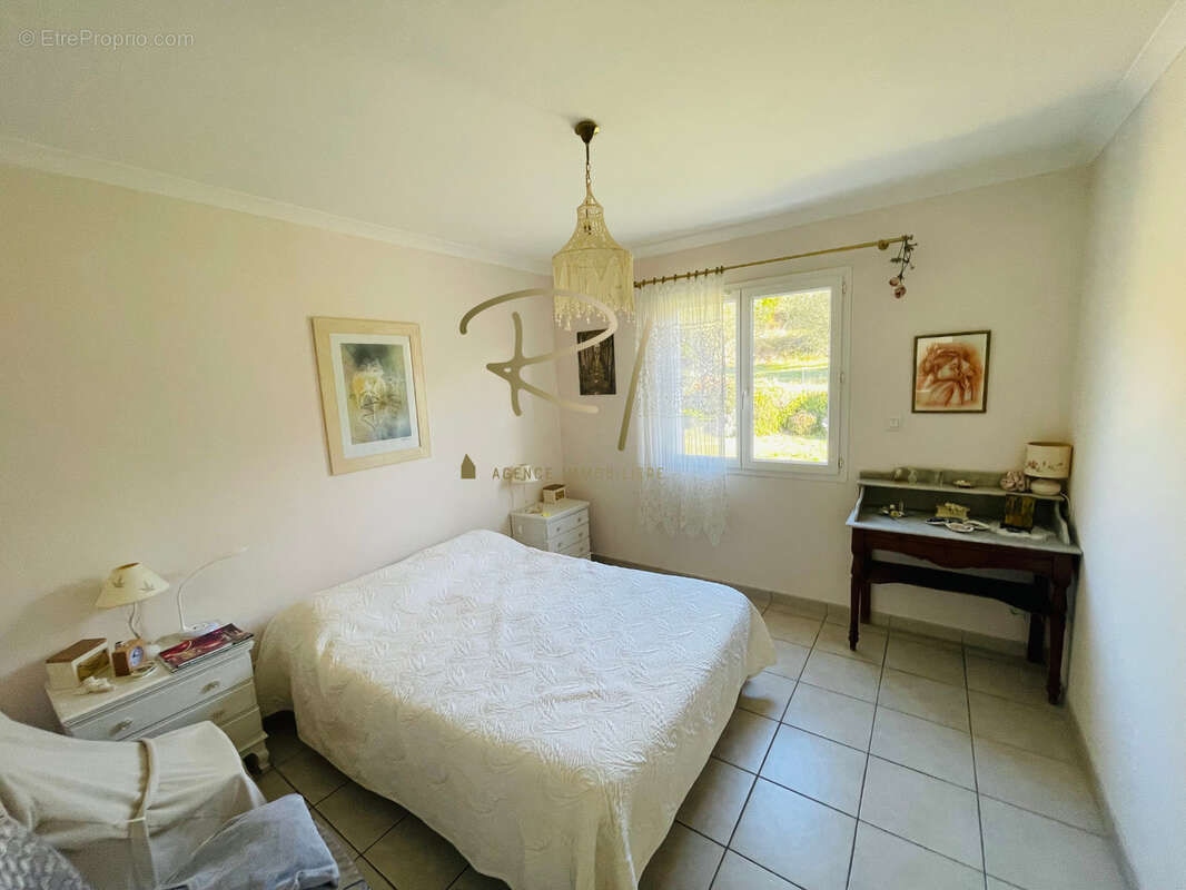 Maison à VALLON-PONT-D&#039;ARC