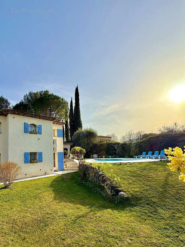 Maison à AURIBEAU-SUR-SIAGNE