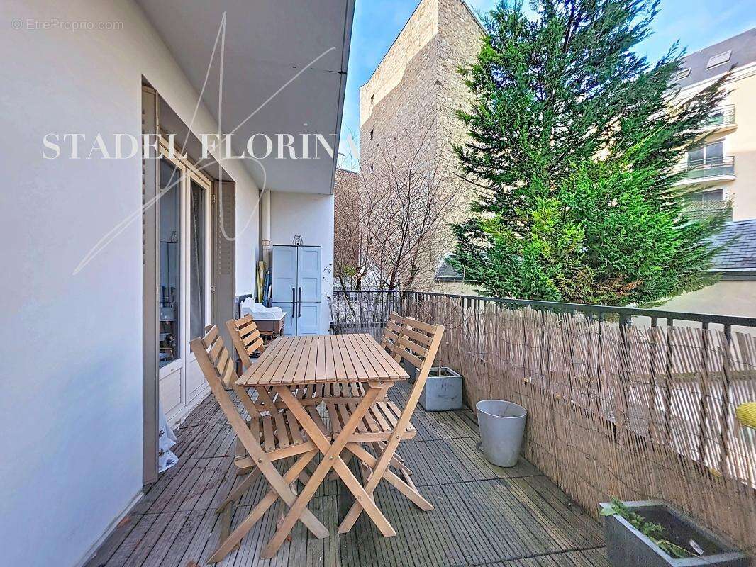 Appartement à ISSY-LES-MOULINEAUX