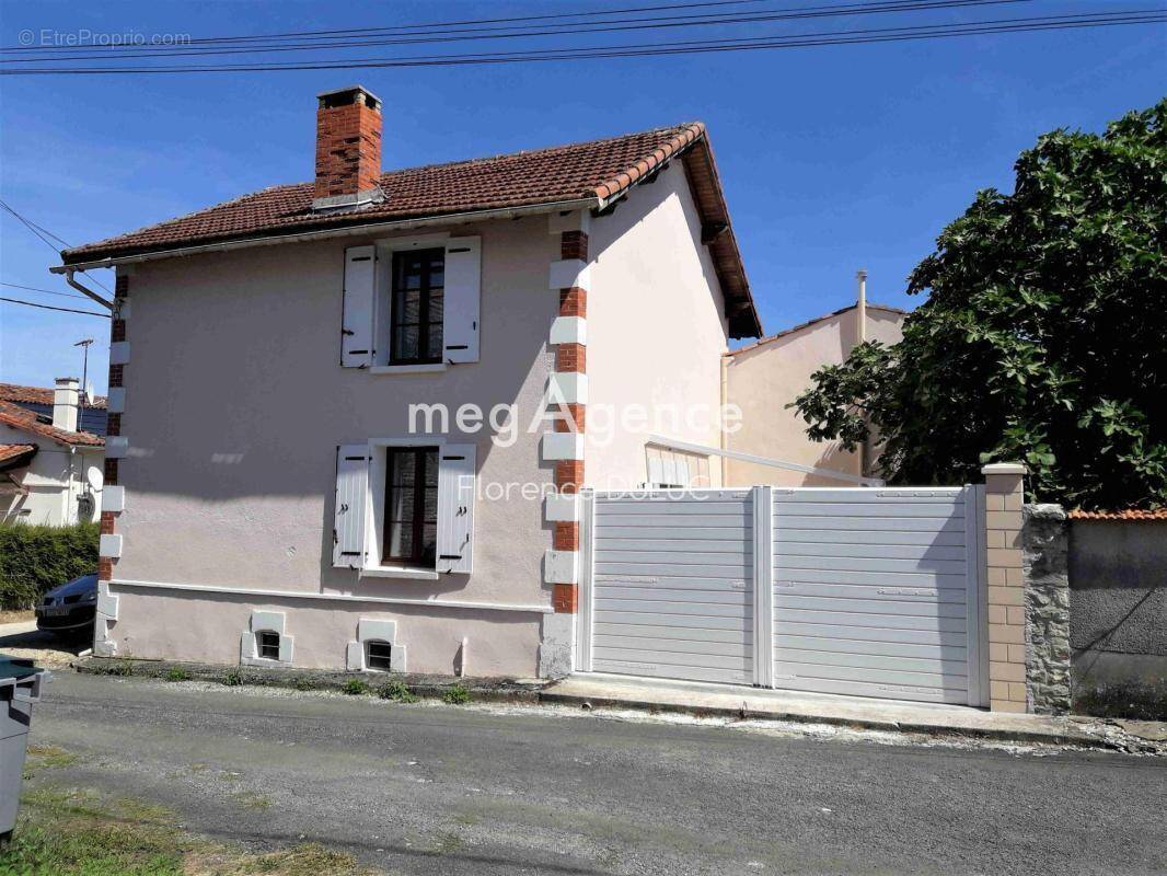 Maison à VINAX