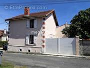 Maison à VINAX