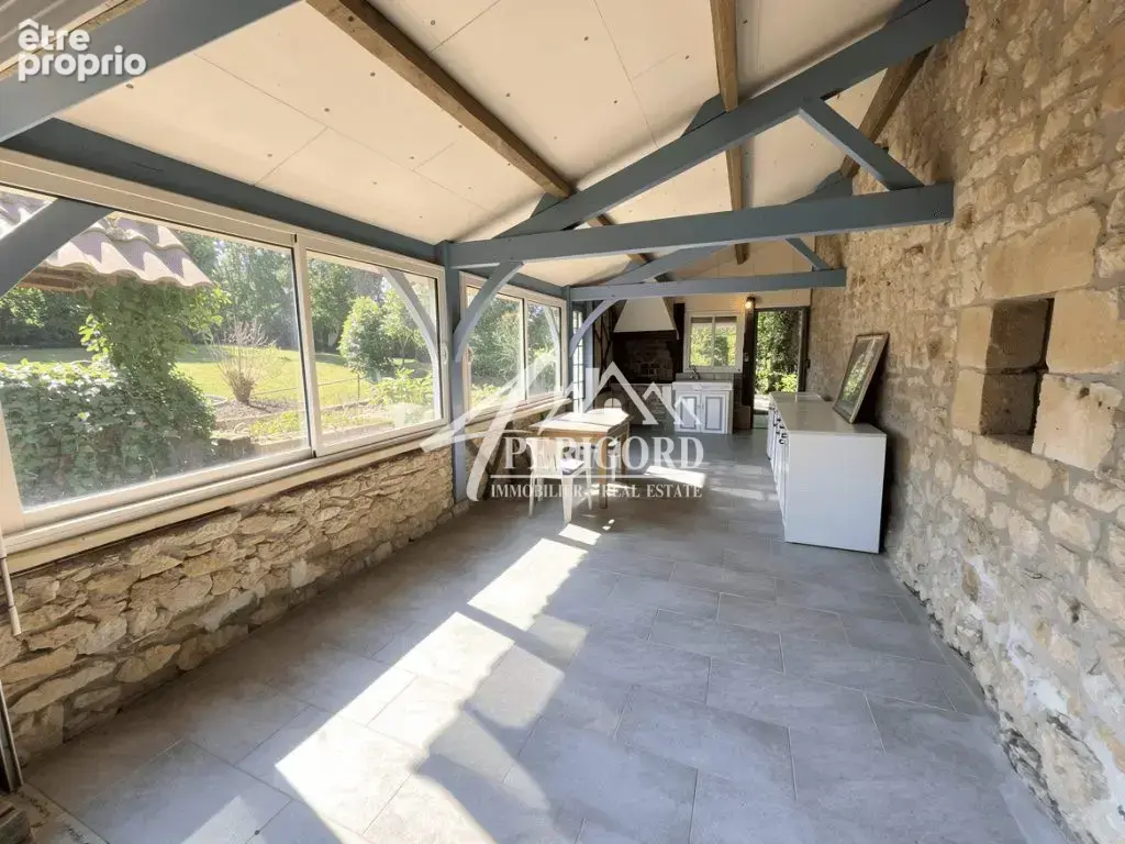 Maison 8 pièces 244 m² à vendre à Lalinde (24150) - photo 5