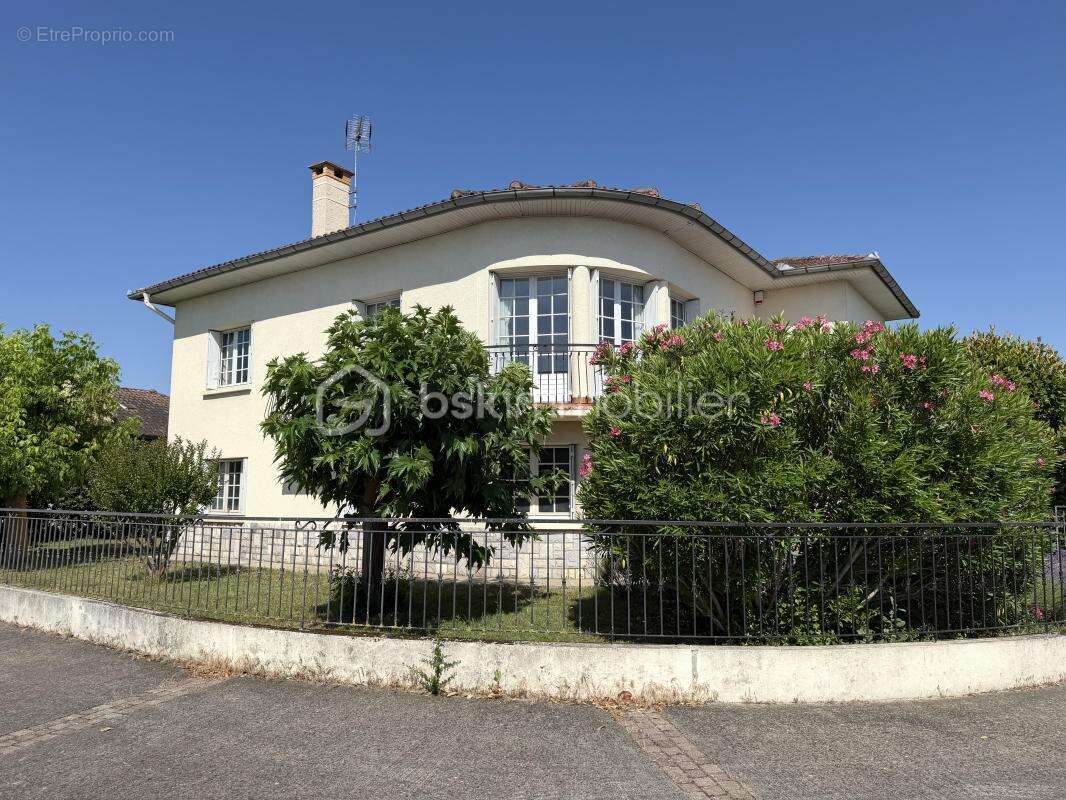 Maison à TOURNEFEUILLE